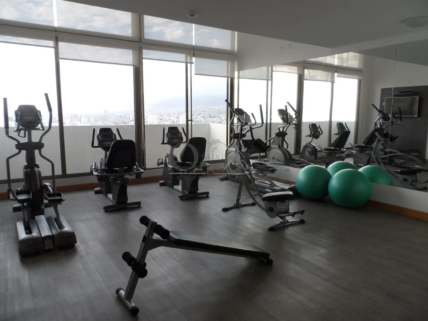 Edificio Copacabana - Avda. Brasil - Foto 6